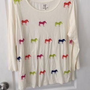 Horse elbow sleeve shirt